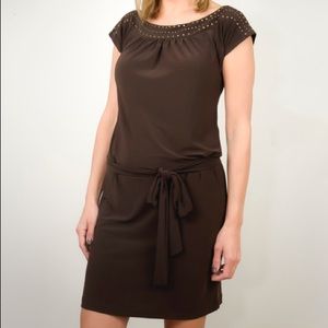 Bisou Bisou brown dress with tie